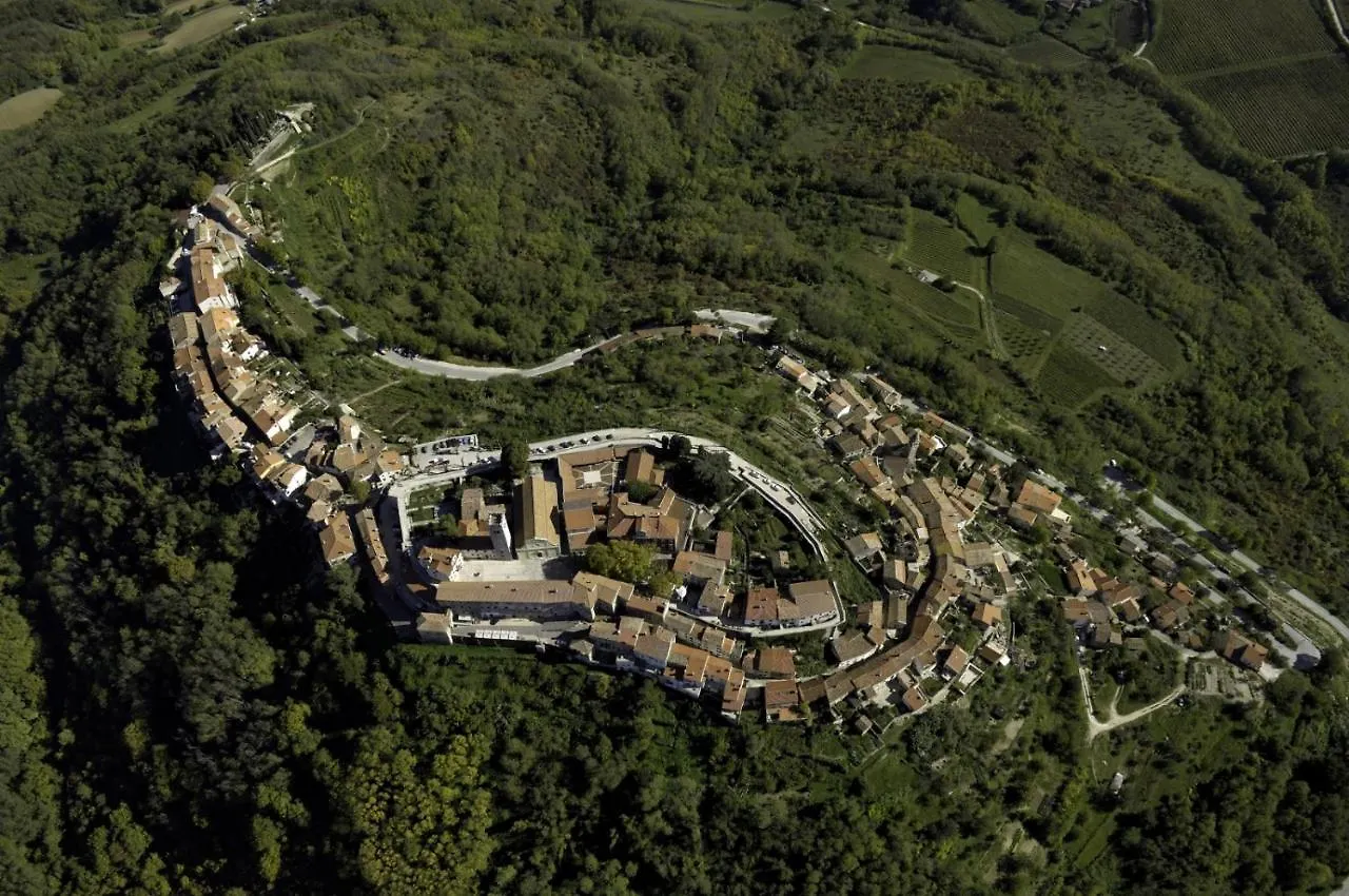 Holiday House In Svetvincenat With Terrace, Air Conditioning, Wifi, Washing Machine location
