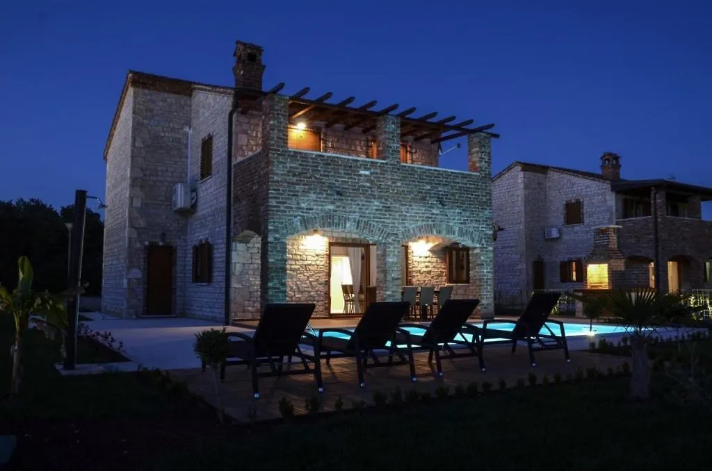 Holiday House In Svetvincenat With Terrace, Air Conditioning, Wifi, Washing Machine Σπίτι διακοπών